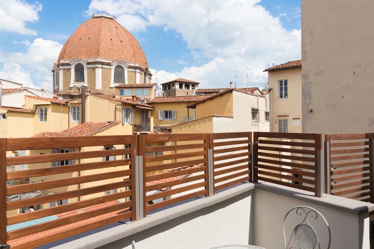 Florence Concierge-At The Cathedral Bagian luar foto